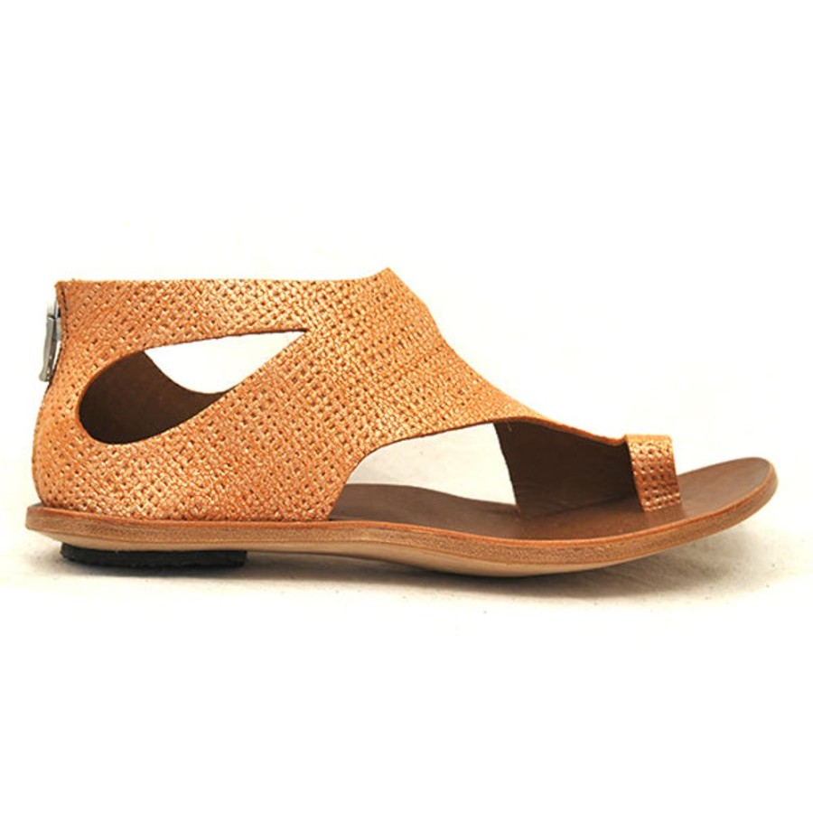 CYDWOQ Melt Sandals