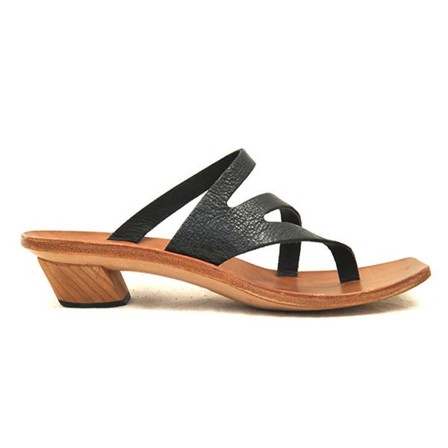 CYDWOQ Wings Sandals