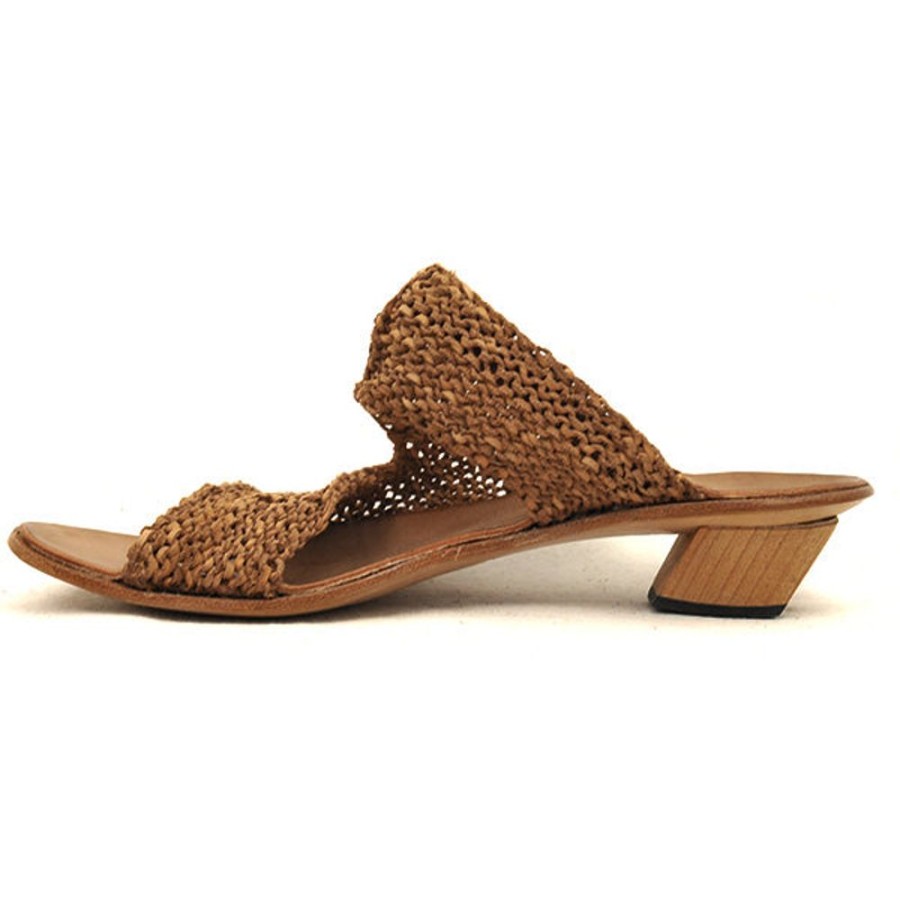 CYDWOQ Brave-L Sandals