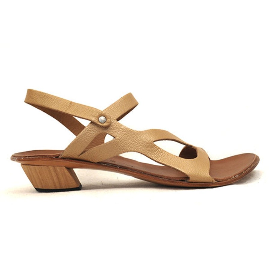 CYDWOQ Brief Sandals