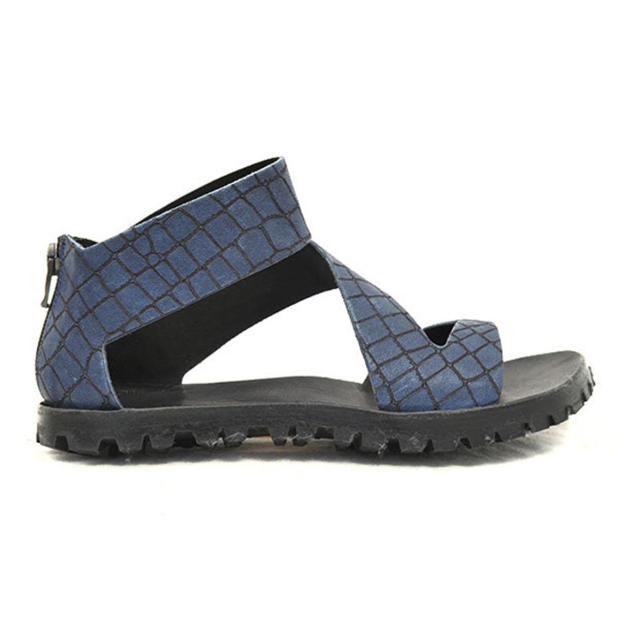 CYDWOQ Rock-V Sandals