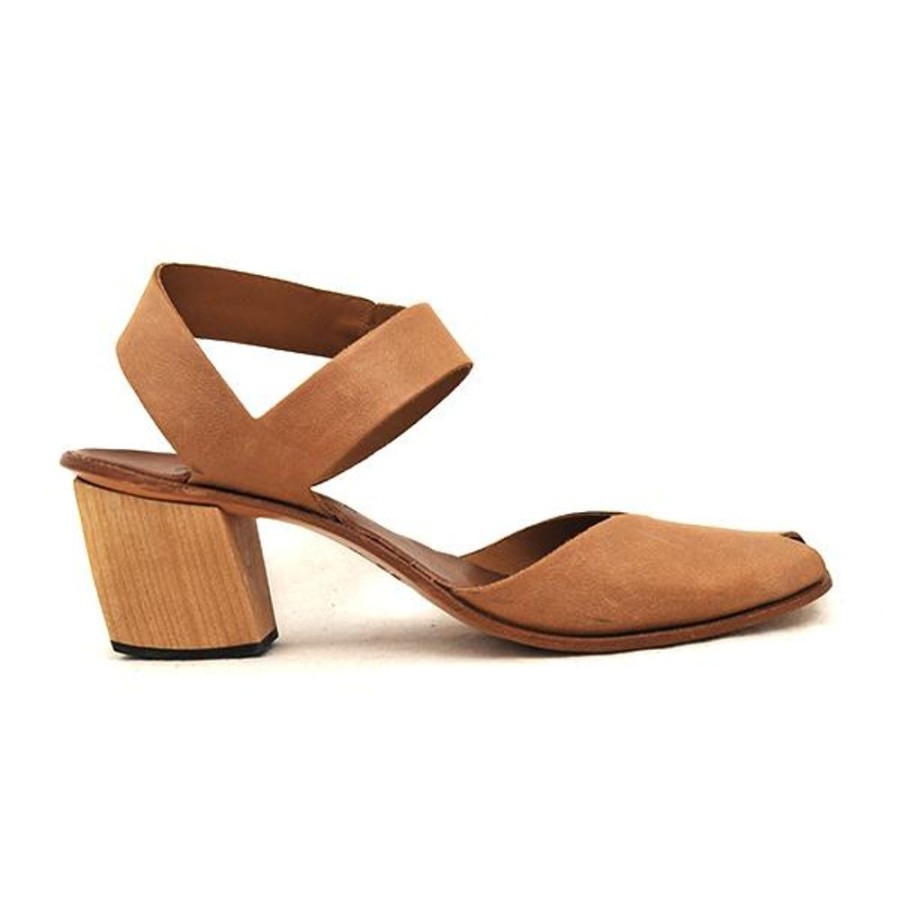 CYDWOQ Figurative Sandals